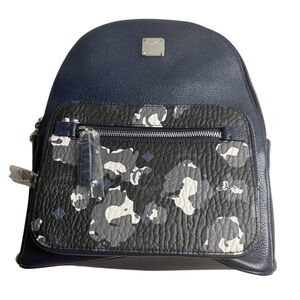 MCM Stark Small Backpack Navy Floral Visetos NWT and Dust Bag